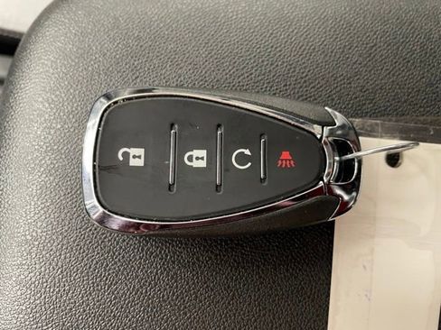 Certified 2024 Chevrolet Equinox LS w/ Midnight Edition image 22