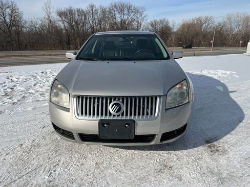 Used 2007 Mercury Milan Premier image 2