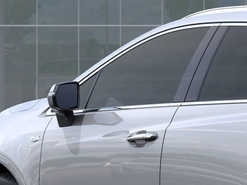 New 2026 Cadillac XT5 Luxury w/ LPO, Floor Liner Package AWD/4WD image 12