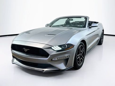 Used 2020 Ford Mustang Premium RWD image 18