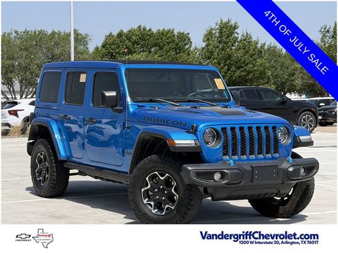 Used 2023 Jeep Wrangler Unlimited Rubicon 4xe w/ Cold Weather Group AWD/4WD image 2