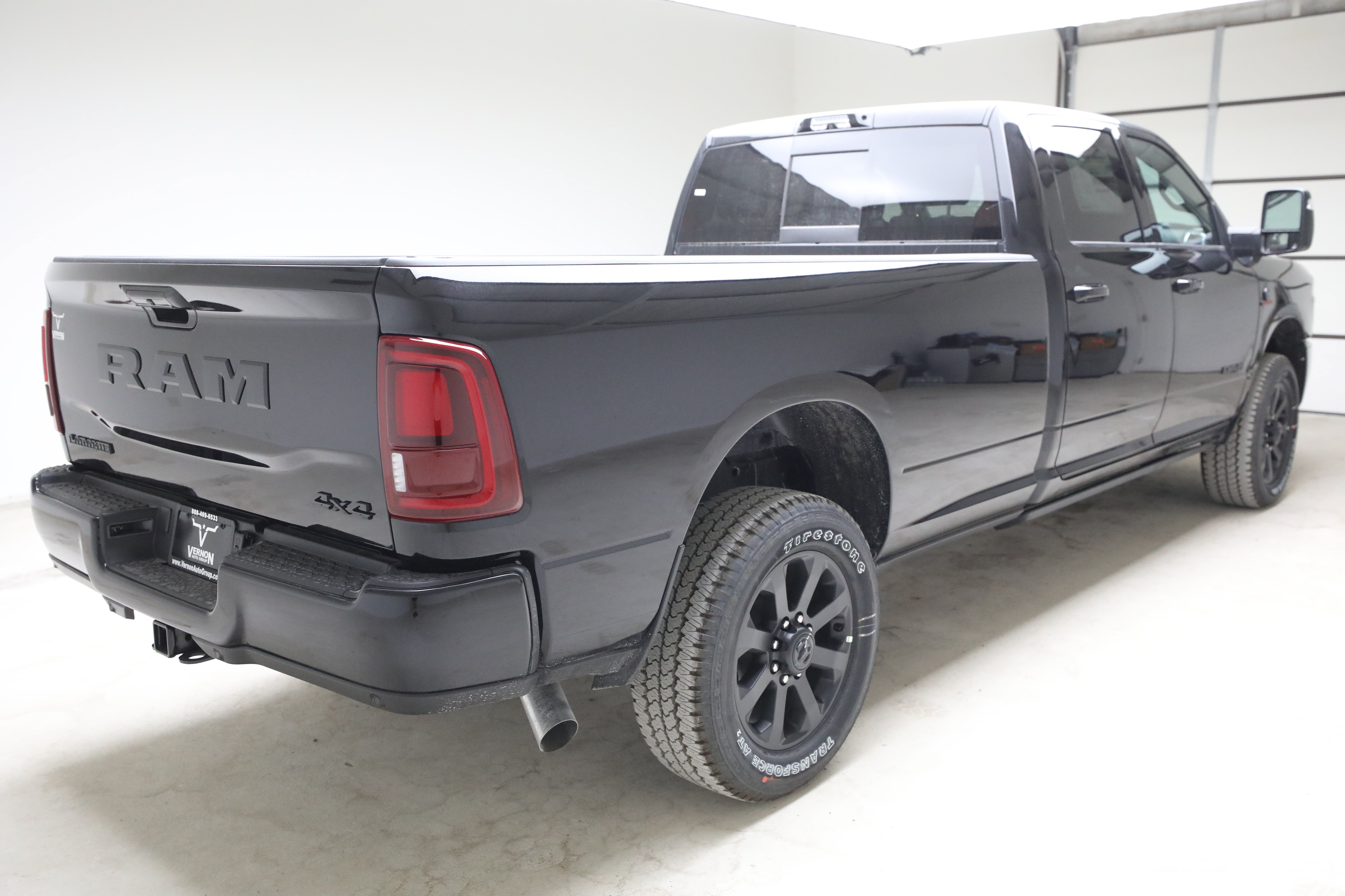New 2026 RAM 3500 Laramie AWD/4WD image 5