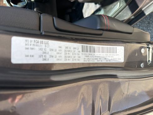 Used 2018 Jeep Grand Cherokee Trailhawk AWD/4WD image 34