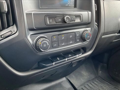 Used 2018 Chevrolet Silverado 1500 LS w/ Trailering Package AWD/4WD image 31