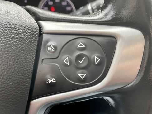 Used 2020 GMC Acadia SLT image 26