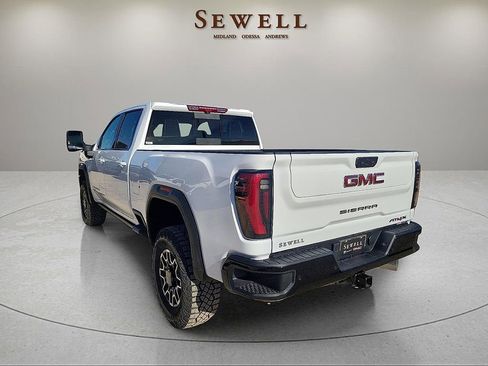 Used 2026 GMC Sierra 2500 AT4X AWD/4WD image 3