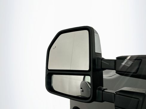 Used 2024 Ford F250 Lariat w/ Lariat Ultimate Package image 16