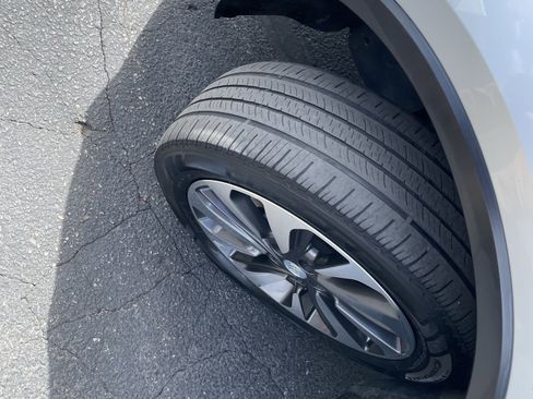 Used 2018 Buick Encore Preferred AWD/4WD image 10