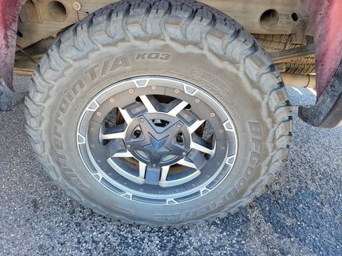 Used 2007 Chevrolet Silverado 1500 LT w/ Suspension Package, Off-Road" image 9