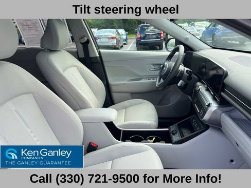 Used 2025 Hyundai Kona Limited AWD/4WD image 60