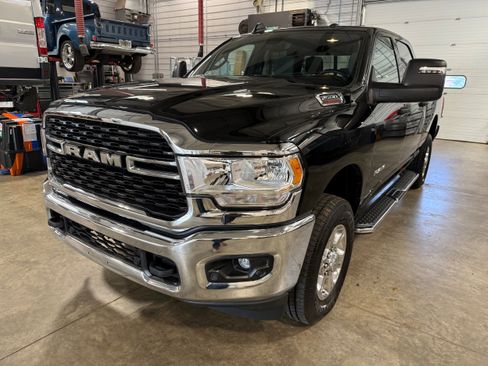 Certified 2024 RAM 2500 Big Horn w/ Level 2 Equipment Group AWD/4WD image 36