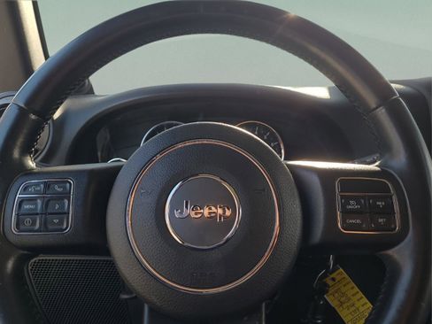 Used 2013 Jeep Wrangler Sport image 19