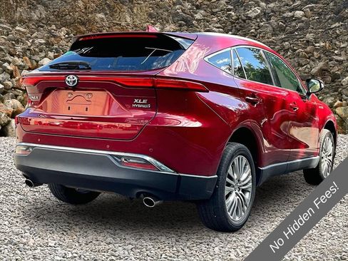 Used 2021 Toyota Venza XLE w/ Carpet Mat Package (TMS) AWD/4WD image 2