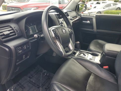 Used 2019 Toyota 4Runner Limited image 15