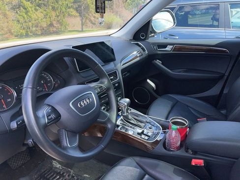 Used 2016 Audi Q5 2.0T Premium Plus w/ Technology Package image 6