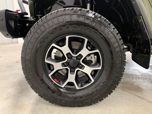 Used 2022 Jeep Wrangler Unlimited Rubicon w/ Steel Bumper Group image 20