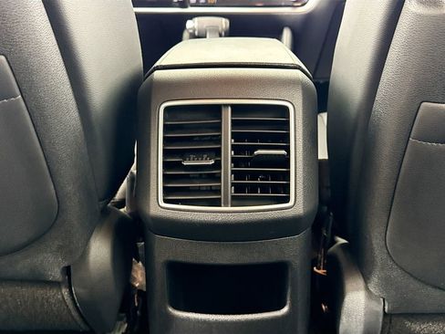 Used 2025 Kia Sportage EX image 30