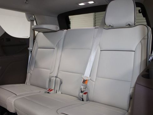Used 2024 GMC Yukon Denali w/ Denali Reserve Package AWD/4WD image 21