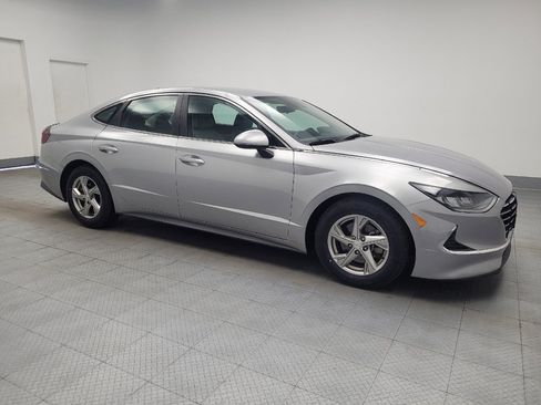 Used 2021 Hyundai Sonata SE FWD image 11