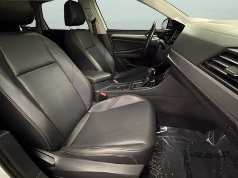 Used 2019 Volkswagen Jetta R-Line FWD image 21