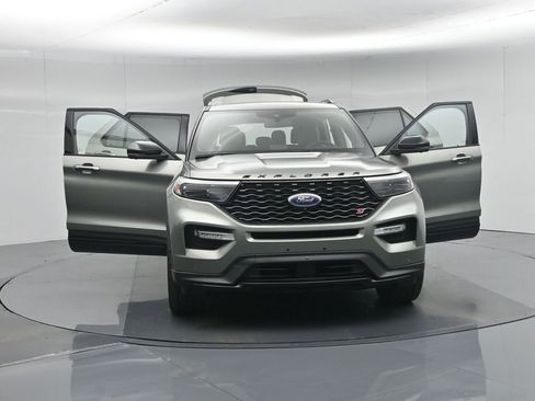 Used 2020 Ford Explorer ST w/ ST Street Pack image 42