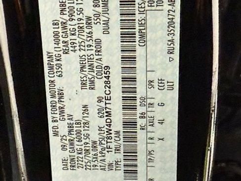 Used 2026 Ford F450 Platinum w/ FX4 Off-Road Package image 48