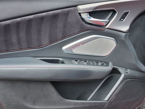 Used 2023 Acura RDX A-Spec image 10