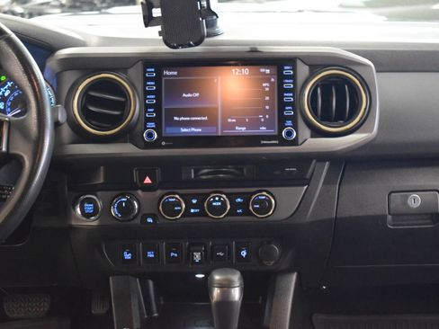 Used 2021 Toyota Tacoma TRD Sport w/ Technology Package image 42