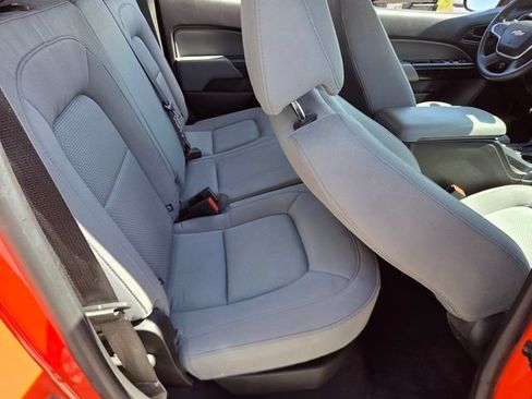 Used 2019 Chevrolet Colorado W/T w/ WT Convenience Package RWD image 14