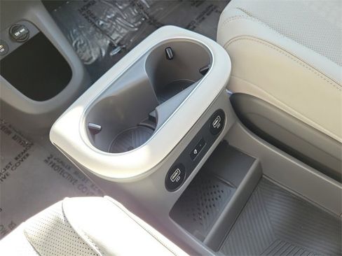 New 2024 Hyundai Ioniq 5 Limited image 15