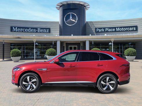 Used 2022 Jaguar F-PACE S image 3