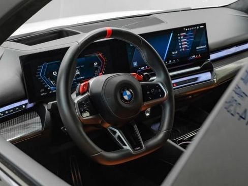 Used 2025 BMW M5 w/ Carbon Package AWD/4WD image 23