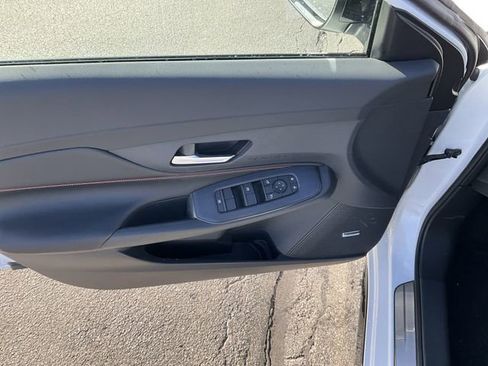 New 2026 Nissan Sentra SR w/ SR Premium Package image 27