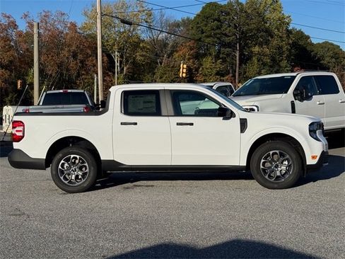 New 2025 Ford Maverick XLT w/ Equipment Group 301A image 2