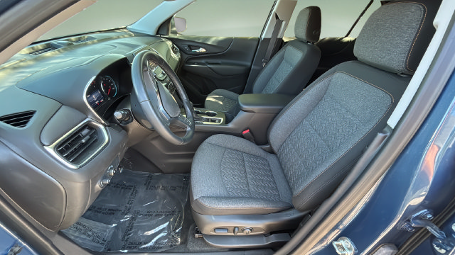 Used 2024 Chevrolet Equinox LT FWD image 17