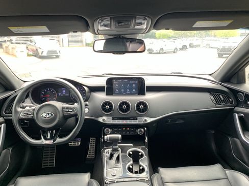 Used 2021 Kia Stinger GT-Line RWD image 30
