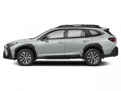 Used 2023 Subaru Outback Premium image 3