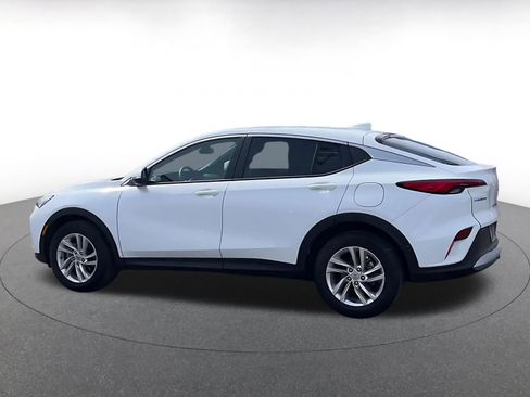 Used 2025 Buick Envista Preferred image 10