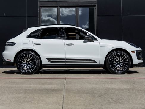 New 2026 Porsche Macan Turbo image 12