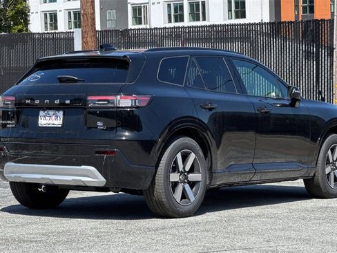 New 2025 Honda Prologue Touring image 4