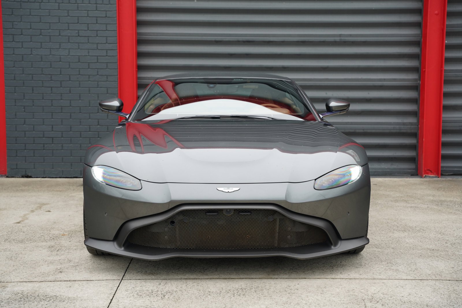 Used 2020 Aston Martin V8 Vantage Coupe RWD image 5