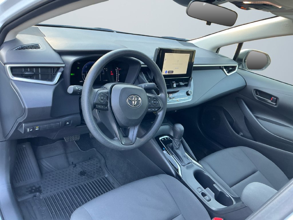 Used 2026 Toyota Corolla LE w/ LE Premium Package AWD/4WD image 11