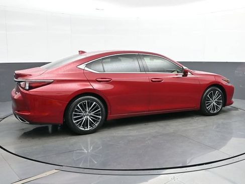 Certified 2025 Lexus ES 350 w/ Premium Package FWD image 8