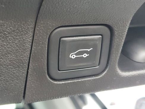 Certified 2023 GMC Acadia AT4 w/ Trailering Package image 8