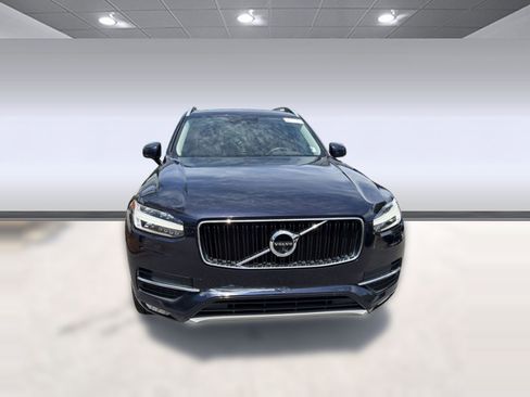 Used 2017 Volvo XC90 T5 Momentum w/ Vision Package FWD image 6