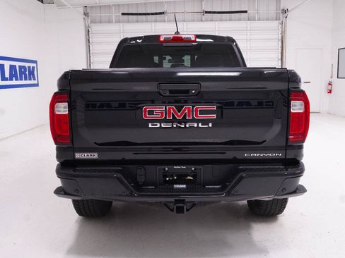 Used 2023 GMC Canyon Denali AWD/4WD image 32