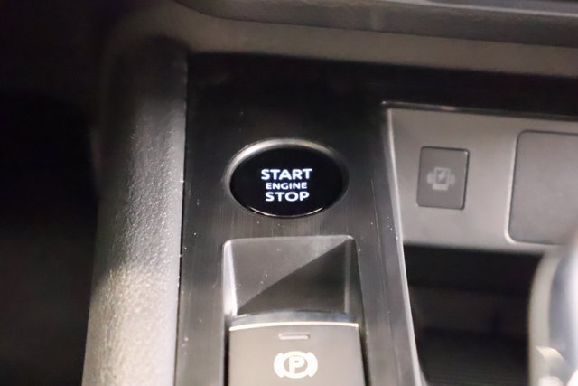 New 2026 Nissan Kicks SV w/ Cold Weather Package FWD image 18