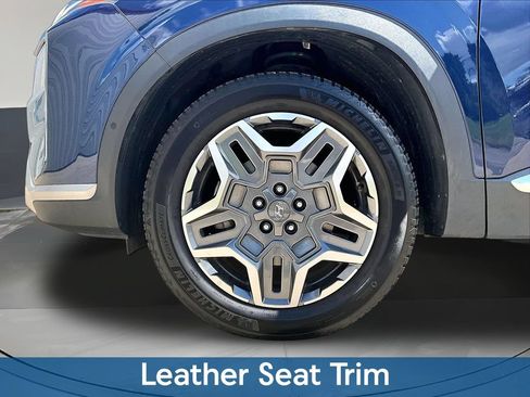 Used 2021 Hyundai Santa Fe Limited AWD/4WD image 33