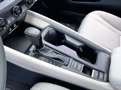 Used 2024 Honda Accord EX image 16