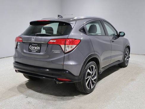 Used 2019 Honda HR-V Sport image 2